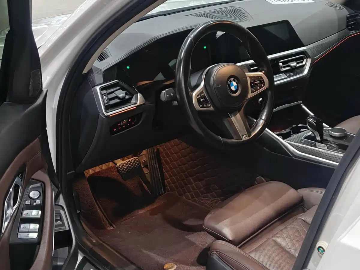 BMW 3 Series 2022 325Li M Sport Shadow Edition фото 7