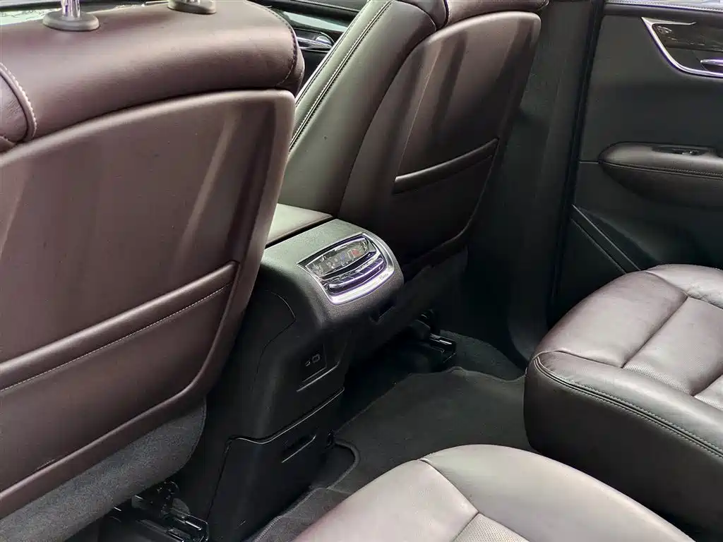 Cadillac XT6 2020 28T 6-Seater 4WD Luxury Model фото 9
