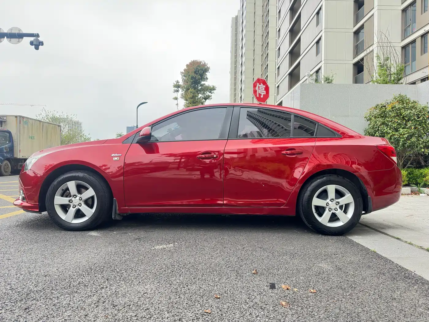 Chevrolet Cruze 2014 1.6L SL Million Commemorative Edition AT фото 8