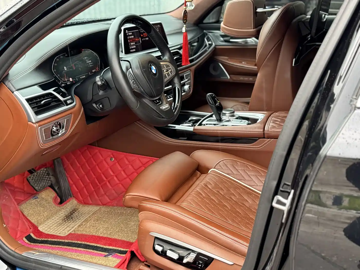 BMW 7 Series 2019 740Li xDrive Executive Luxury Package фото 4
