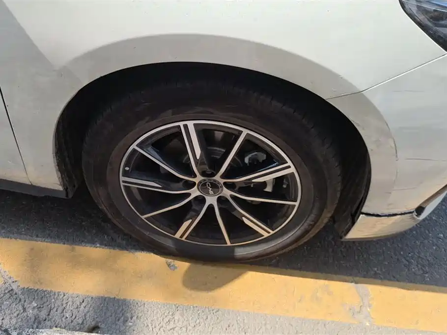 BYD SEAL 06 NEW ENERGY