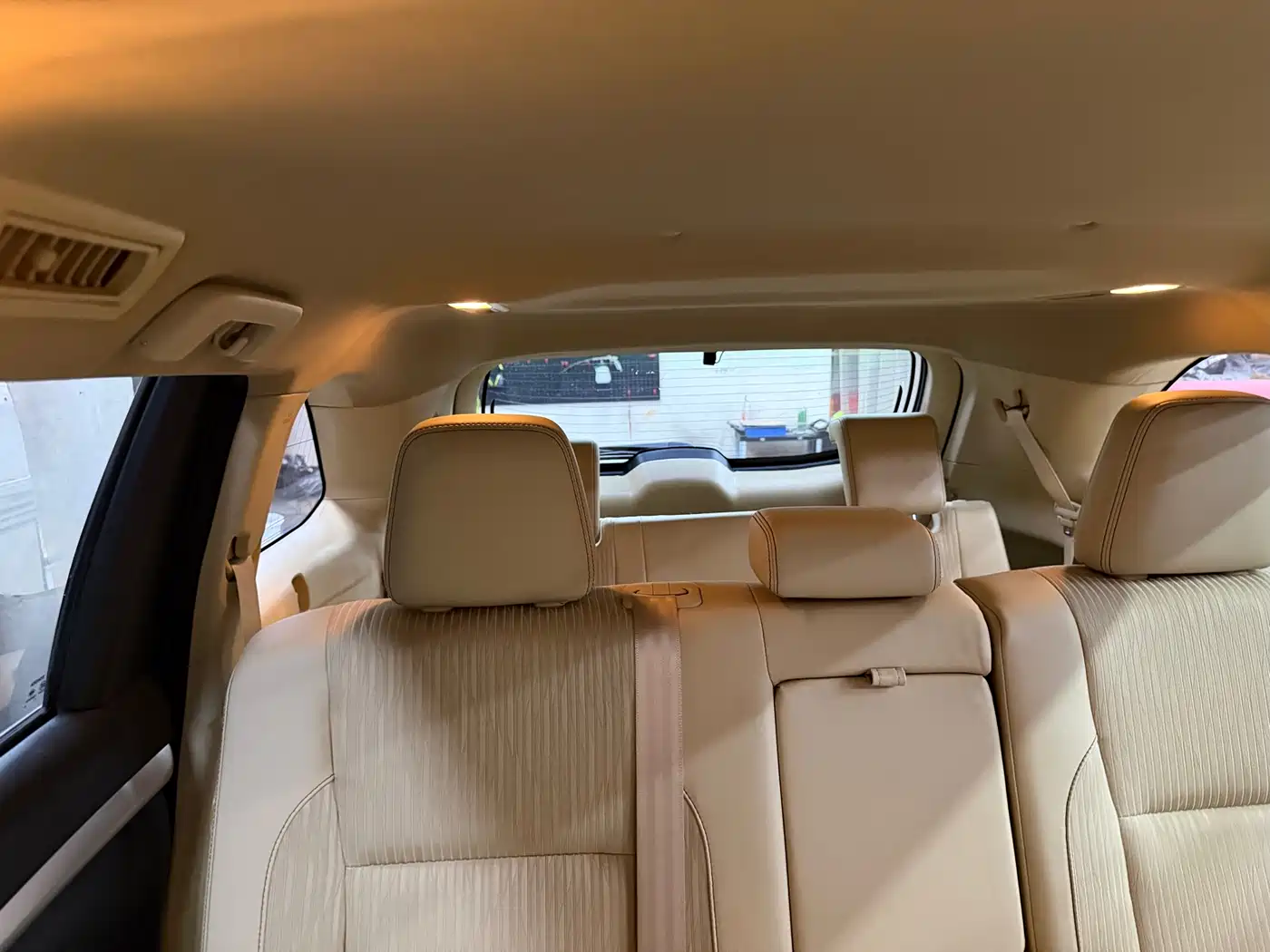 Photo 30 - Toyota Highlander