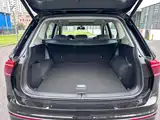 Фото 13 - Volkswagen Tiguan L