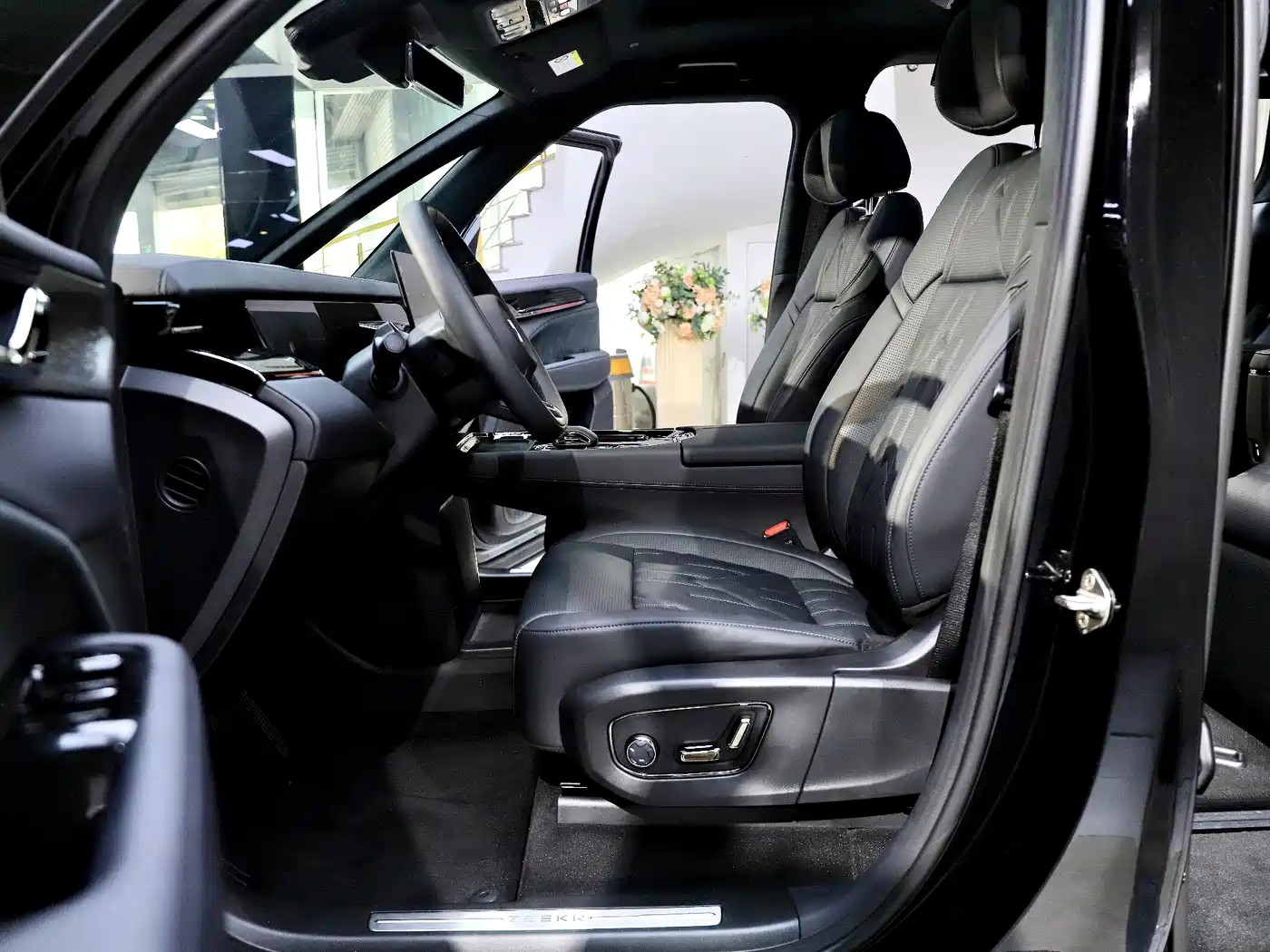 ZEEKR EXTREME KRYPTON 009