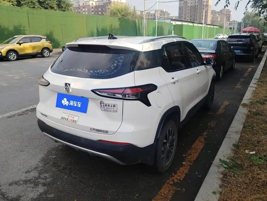 Baojun 510 2021 2021 1.5L Manual Dynamic Edition