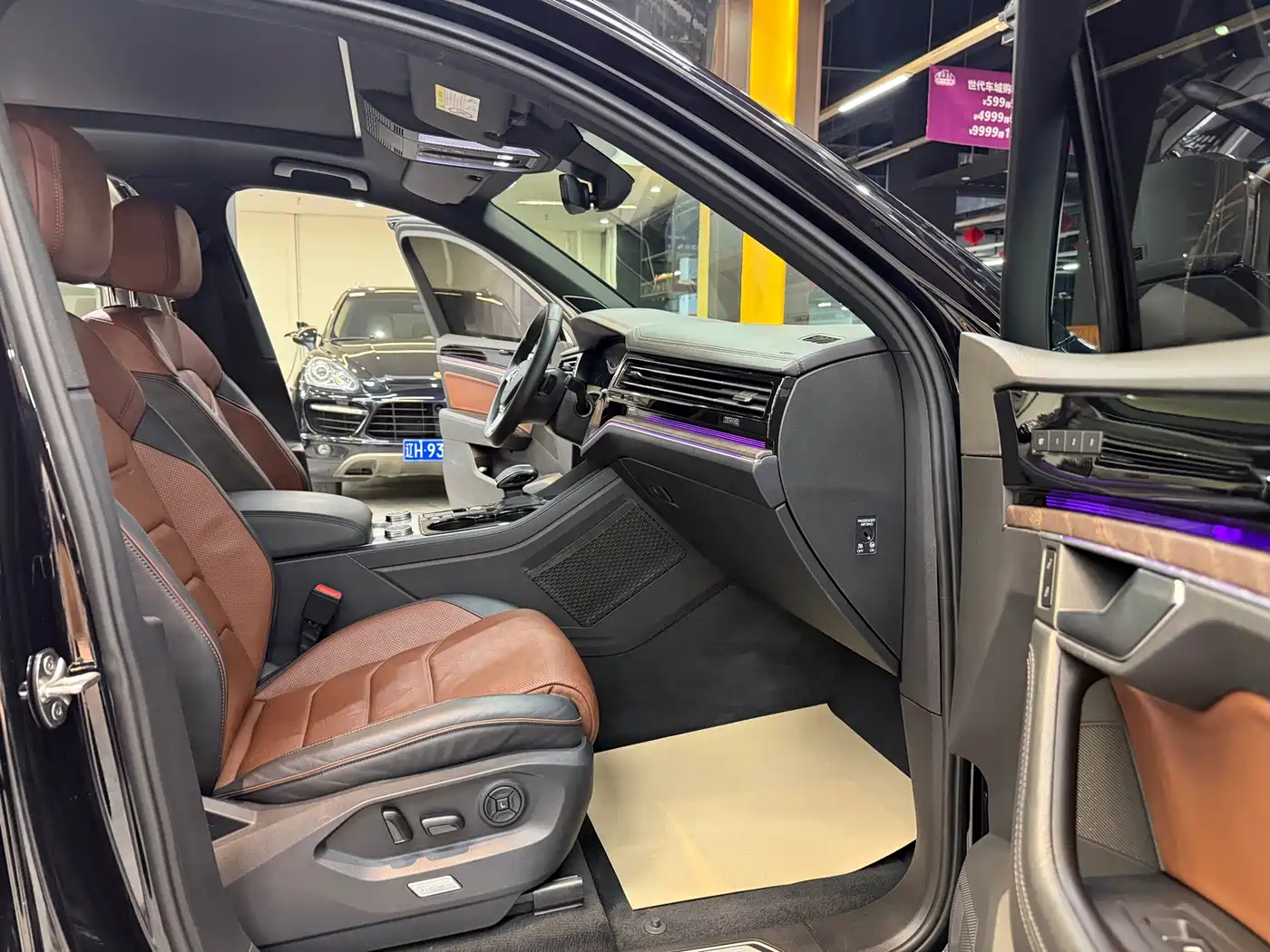 Volkswagen Touareg 2019 3.0TSI Sharp Intelligence Edition China VI фото 13