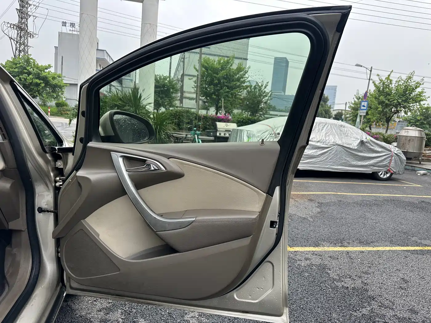 Buick Excelle 2013 GT 1.6L Automatic Fashion Edition фото 15
