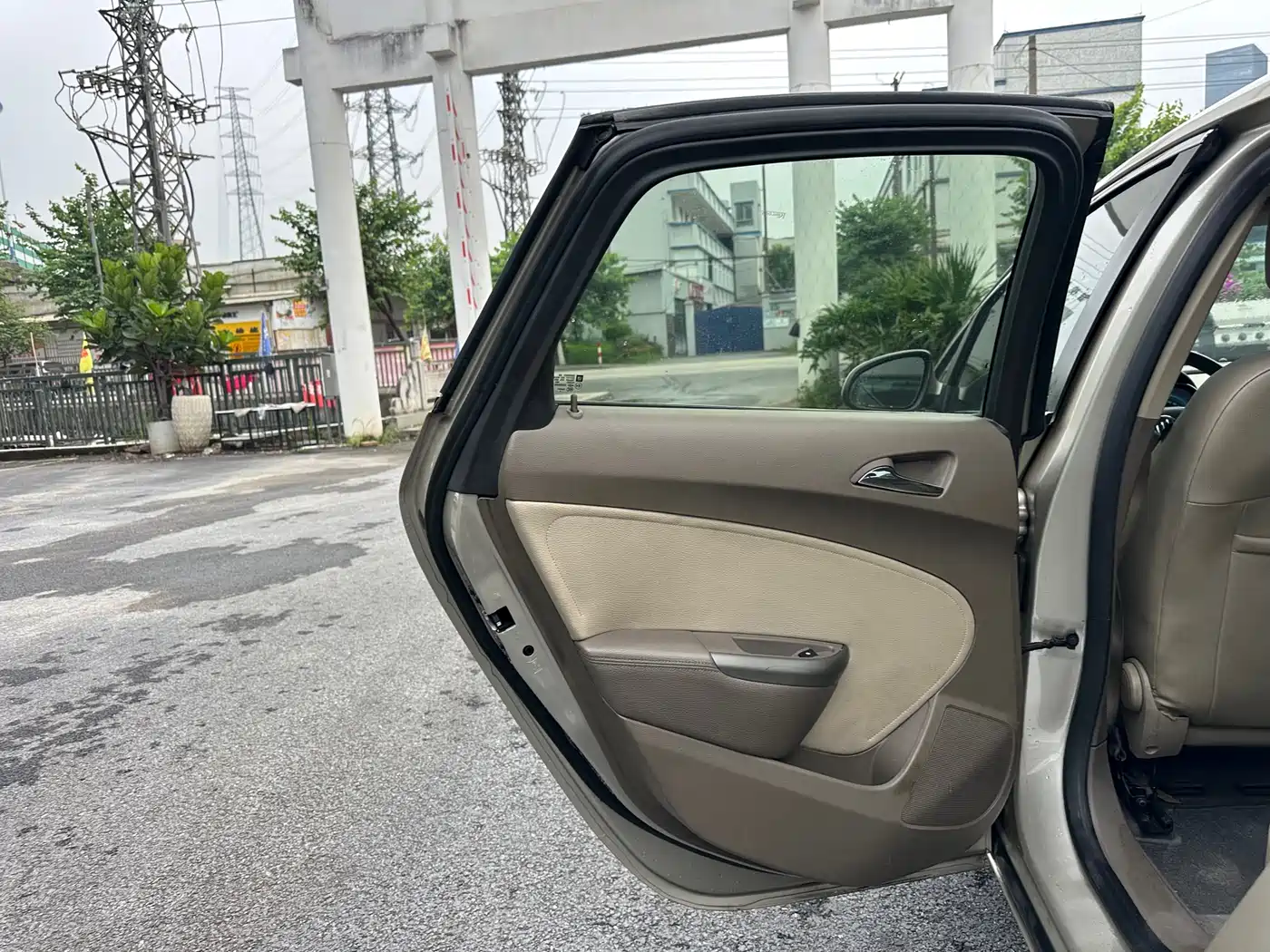 Buick Excelle 2013 GT 1.6L Automatic Fashion Edition фото 11
