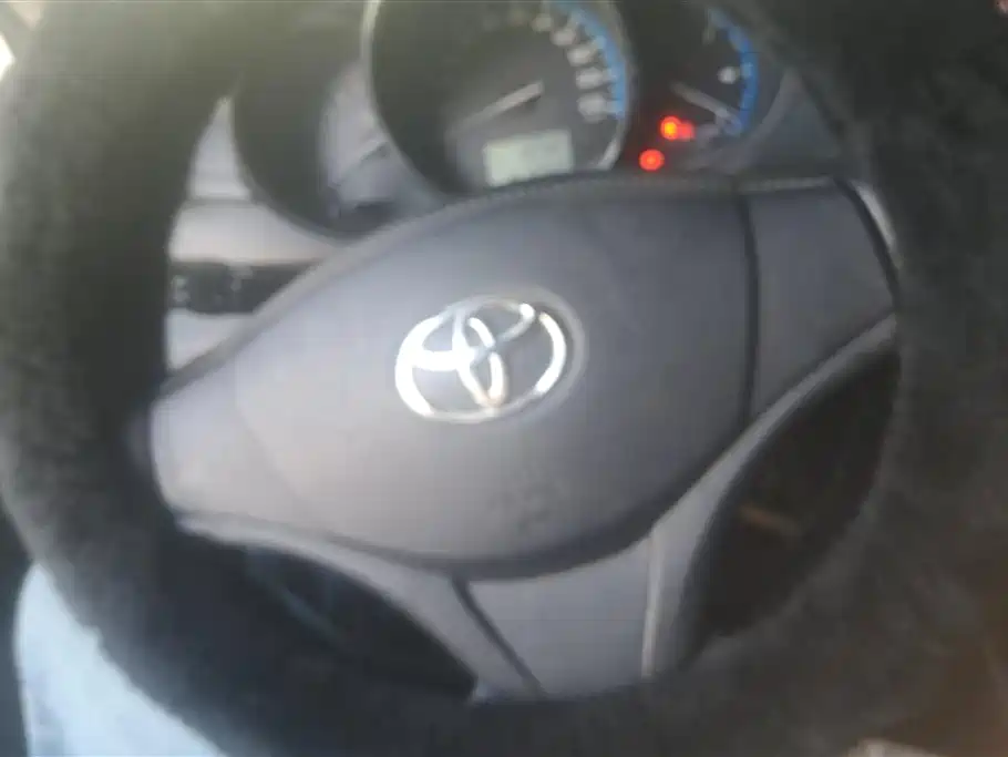 Toyota Vios 2017 1.3L Manual Advance фото 15