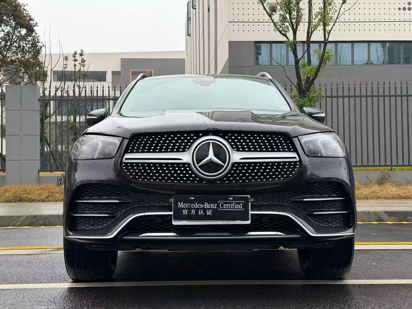 Mercedes-Benz GLE 2020 Facelift GLE 350 4MATIC Luxury фото 2
