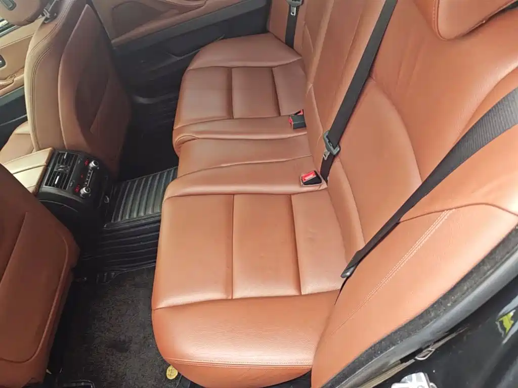 BMW 5 Series 2014 528Li Leading Edition фото 13