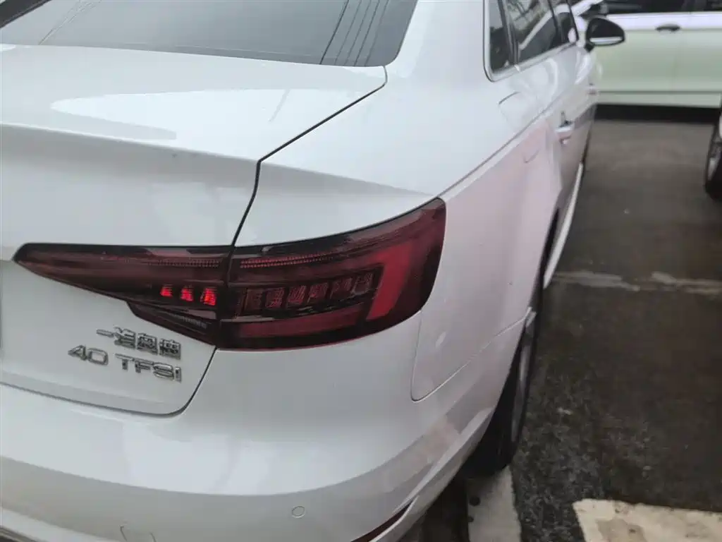 Audi A4L 2018 30th Anniversary 40 TFSI Progressive фото 8