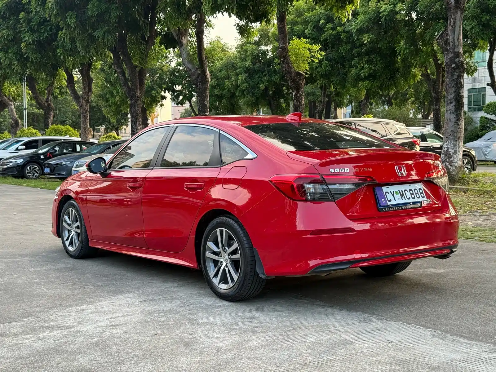 Photo 9 - Honda Civic