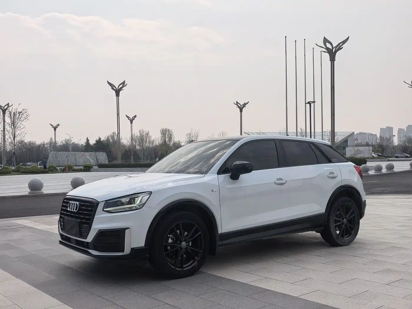 Audi Q2L 2021 35 TFSI Progressive Dynamic
