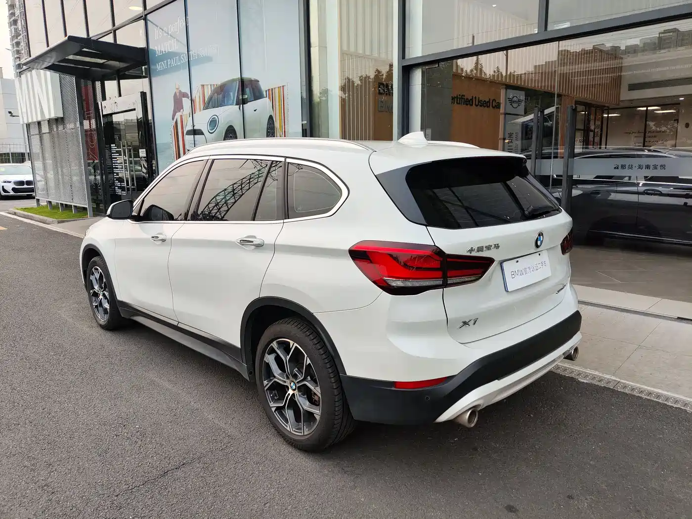 BMW X1 2022 sDrive25Li Leading фото 2