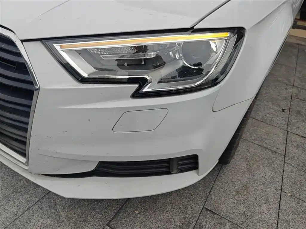 Audi A3 2017 Sportback 35 TFSI Progressive фото 24
