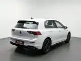 Photo 2 - Volkswagen Golf