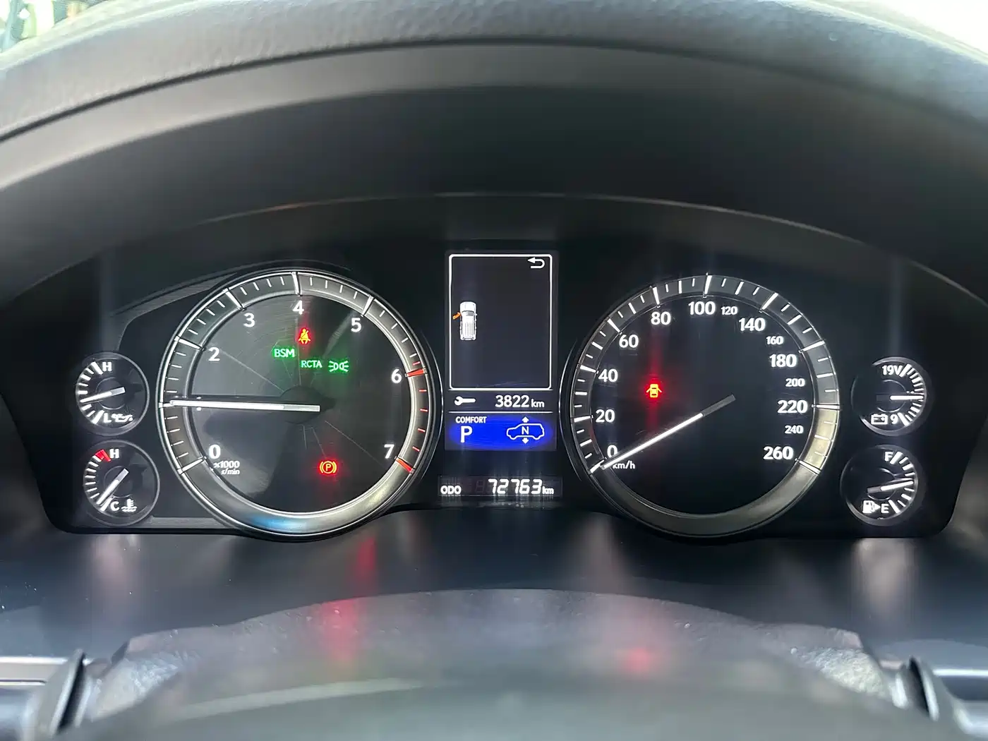 Lexus LX 2016 570 Luxury Premium Edition фото 14