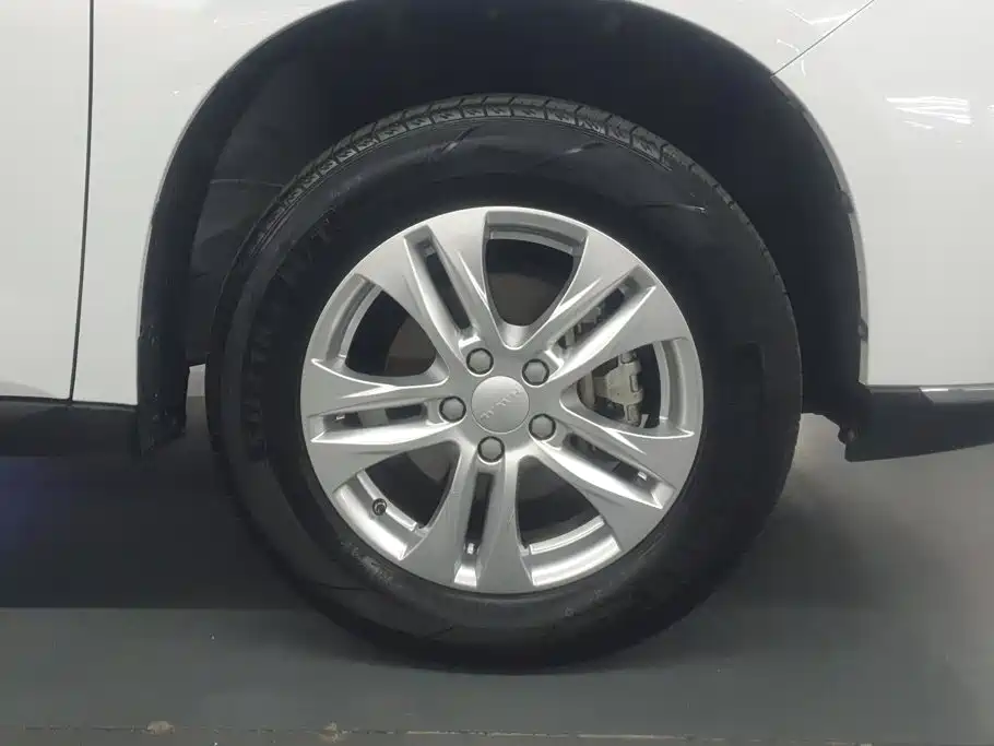 Haval M6 2024 2023 PLUS 1.5T DCT Elite Smart Connect
