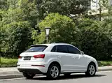 Photo 6 - Audi Q3