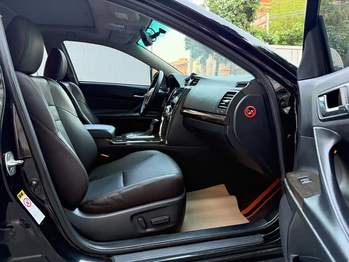 Toyota Reiz 2013 2.5V Elite Edition фото 10