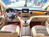 Фото 8 - Mercedes-Benz V-Class