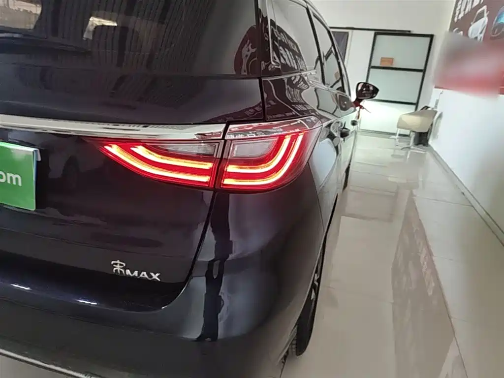 BYD Song MAX 2017 1.5T Manual Smart Luxury 7-Seater фото 24