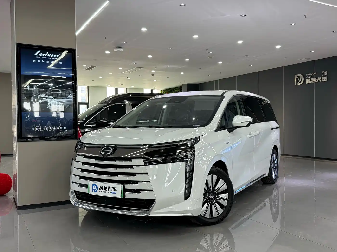 GAC TRUMPCHI E8 NEW ENERGY