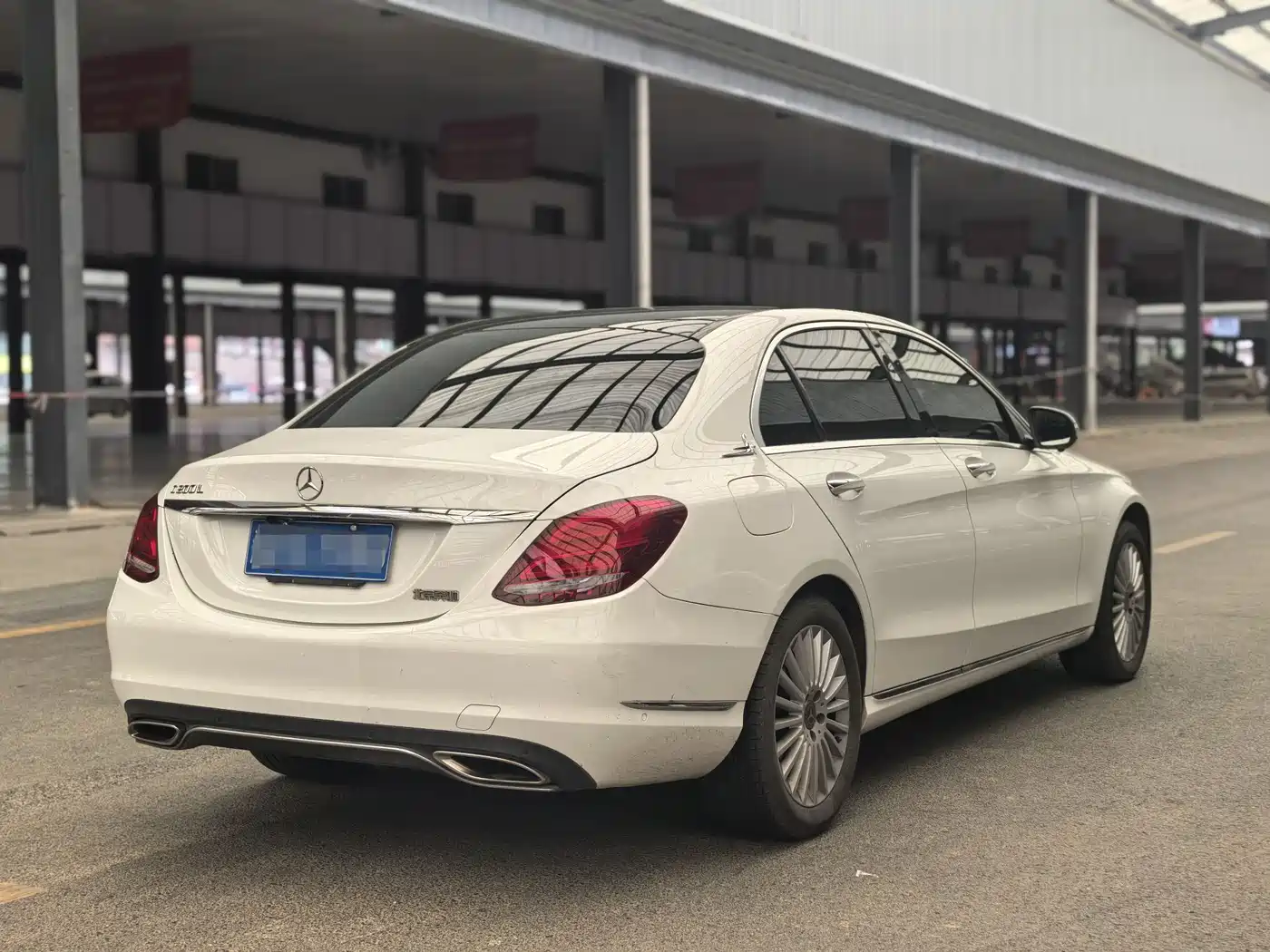 Mercedes-Benz C-Class 2015 Facelift C 200 L фото 11