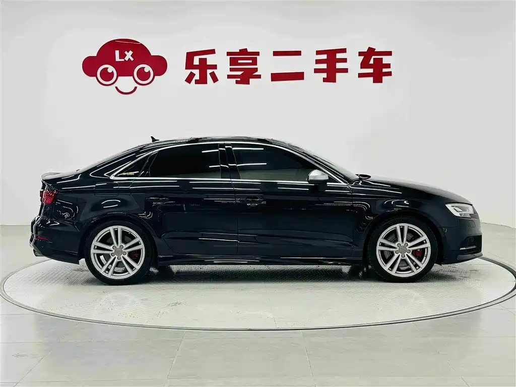 Audi S3 2017 S3 2.0T Limousine фото 6