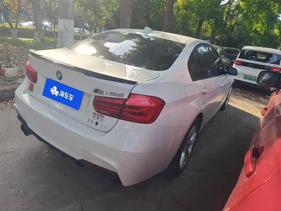 BMW 3 Series 2018 320i M Sport Package фото 3