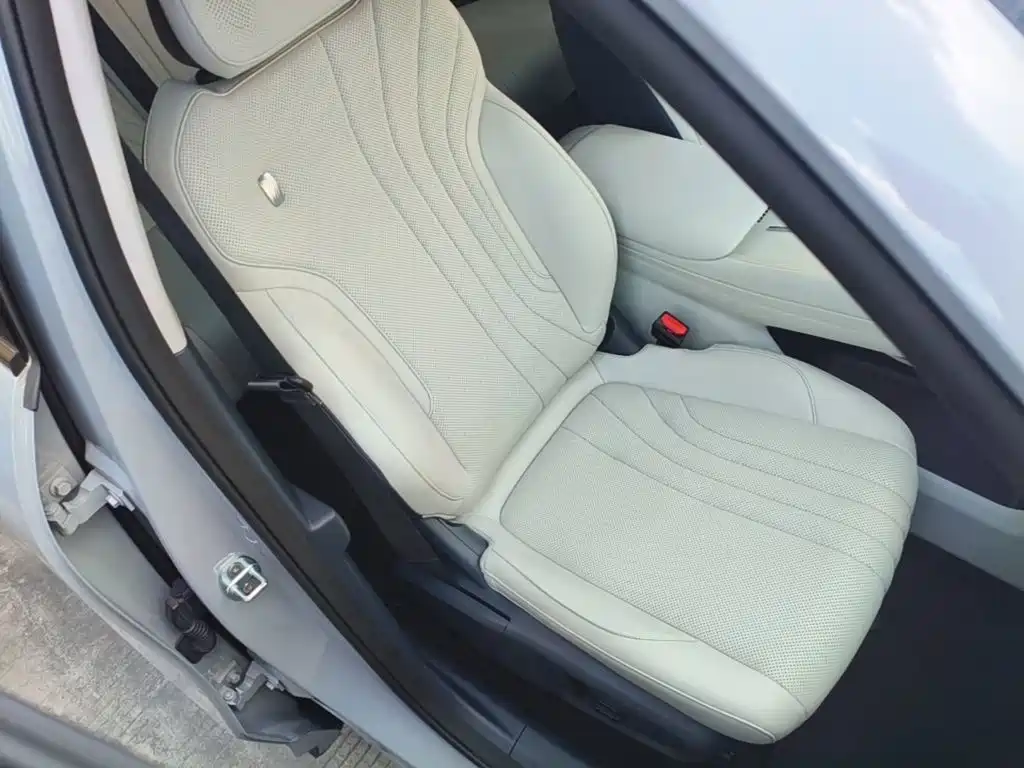 Geely Galaxy Galaxy E5 2024 2024 530km Explore+ Edition