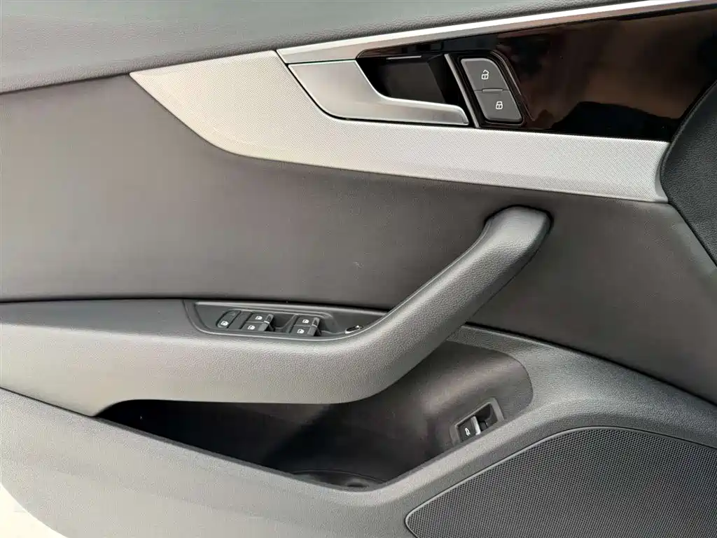 Audi A5 (Import) 2023 Sportback 40 TFSI Fashion Dynamic фото 21