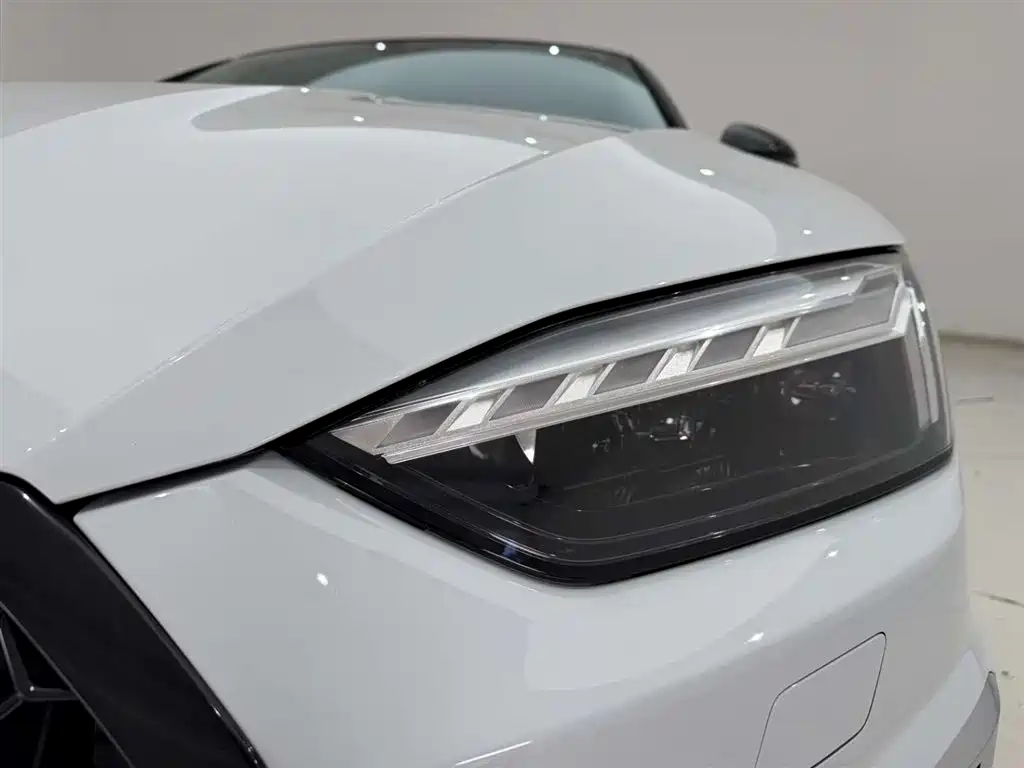 Audi A5 (Import) 2023 Sportback 40 TFSI Fashion Dynamic фото 2