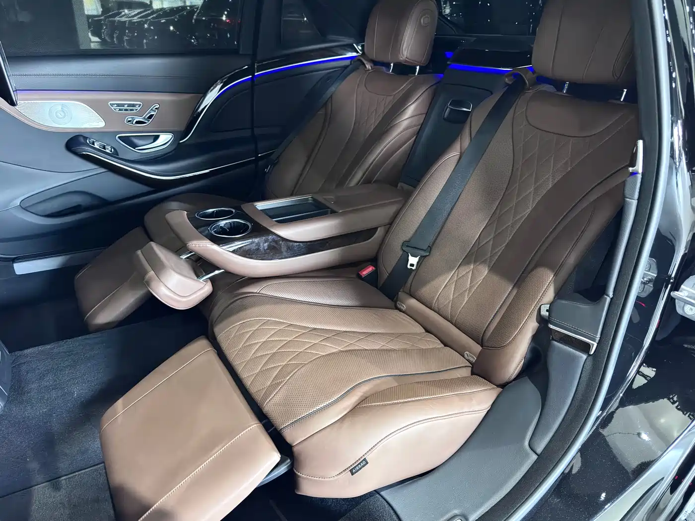 Mercedes-Benz Maybach S-Class 2019 S 450 4MATIC фото 40