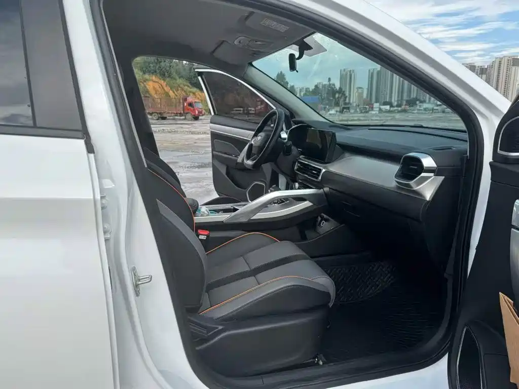 Geely Coolray 2019 2019 Sport 260T DCT Ranger China VI