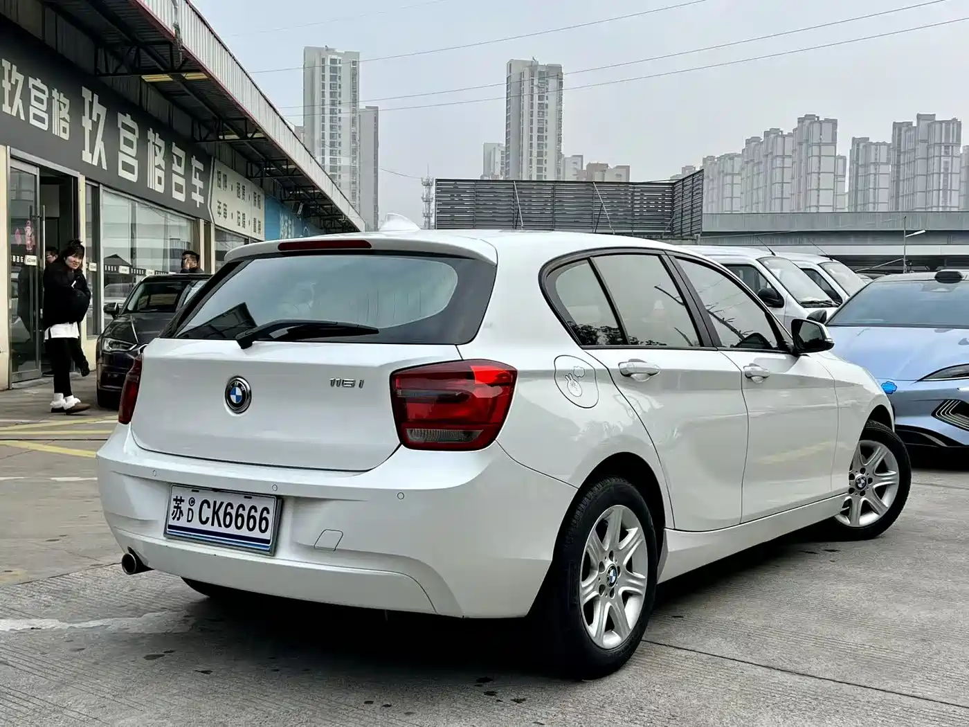 BMW 1 Series (Import) 2013 Facelift 116i Leading Model фото 7