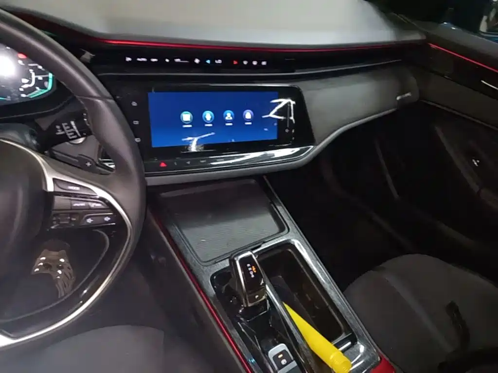 Dongfeng Aeolus Yixuan MAX 2022 2021 1.5T Dark Night Edge