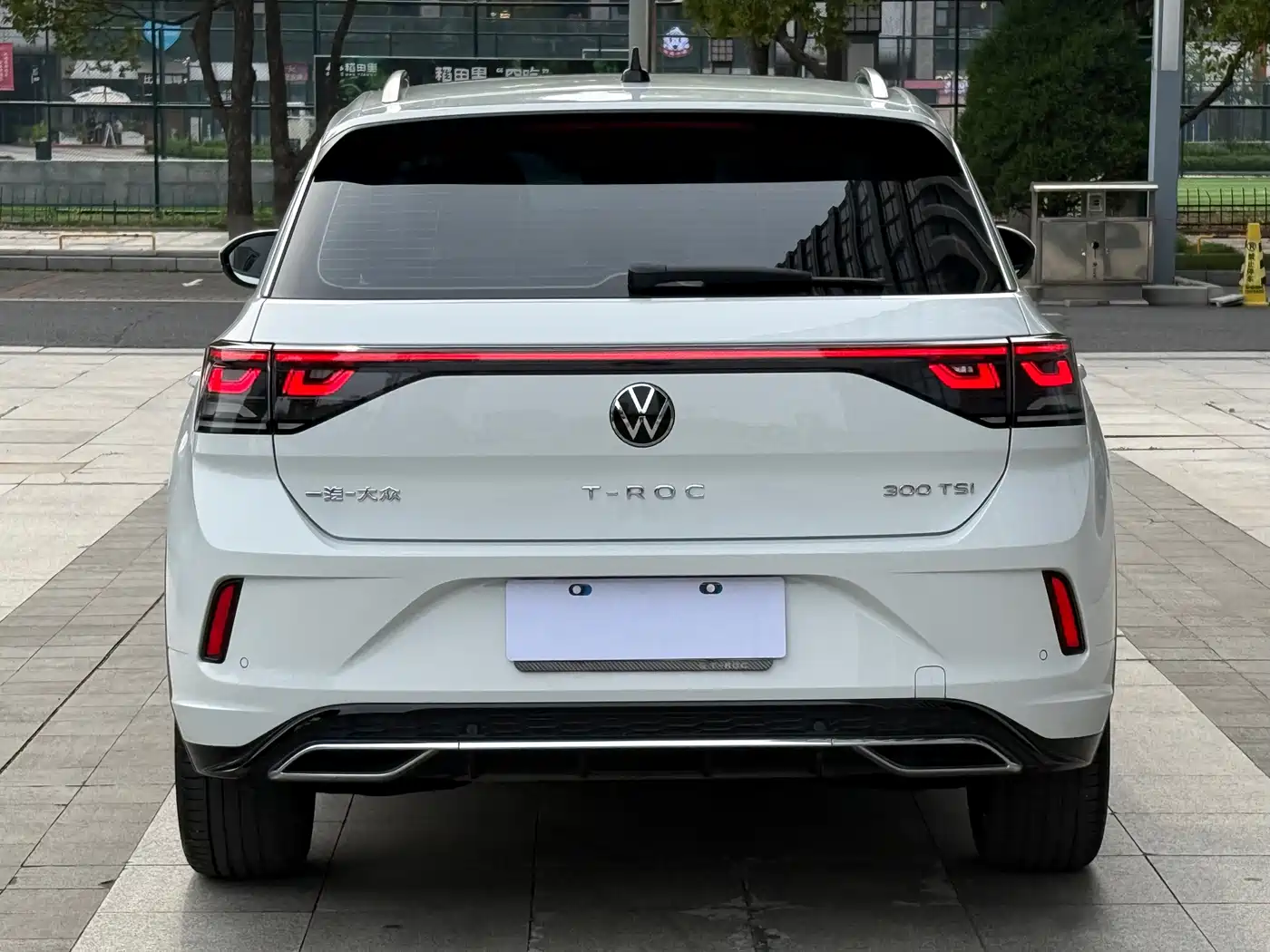 Volkswagen T-ROC 2025 300TSI DSG 2WD Dawn Edition фото 5