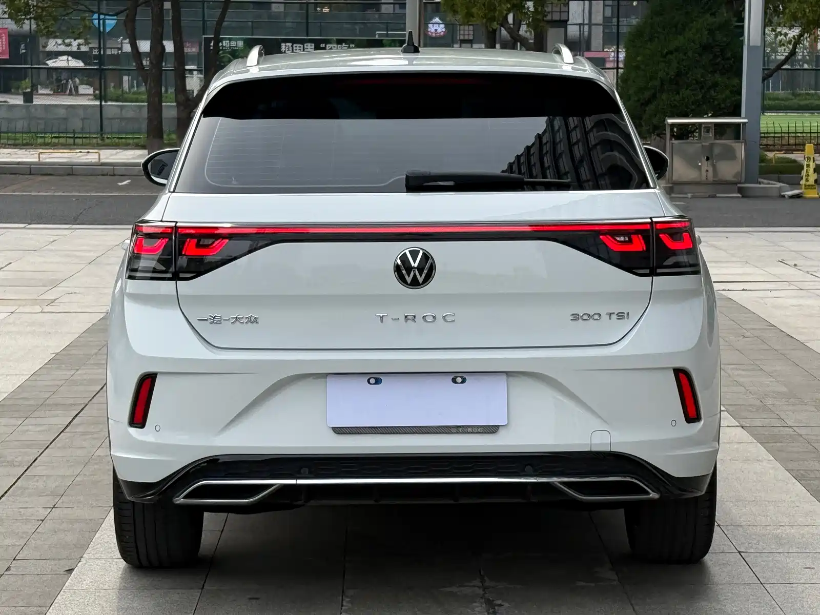 Фото 5 - Volkswagen T-ROC