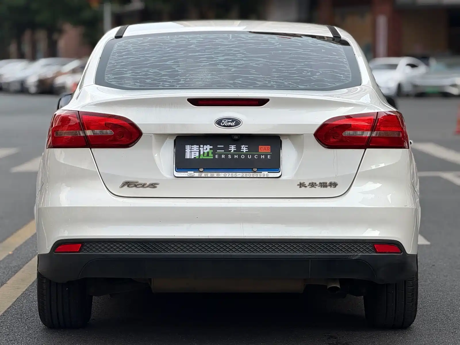 Photo 14 - Ford Focus