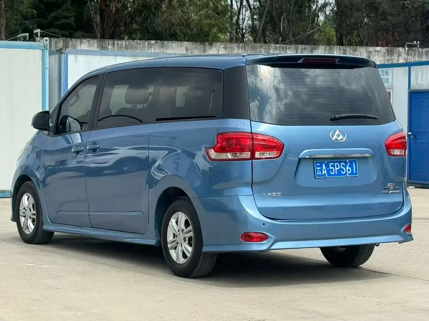 SAIC Maxus Maxus G10 2018 PLUS 1.9T Manual Elite Edition Diesel фото 4