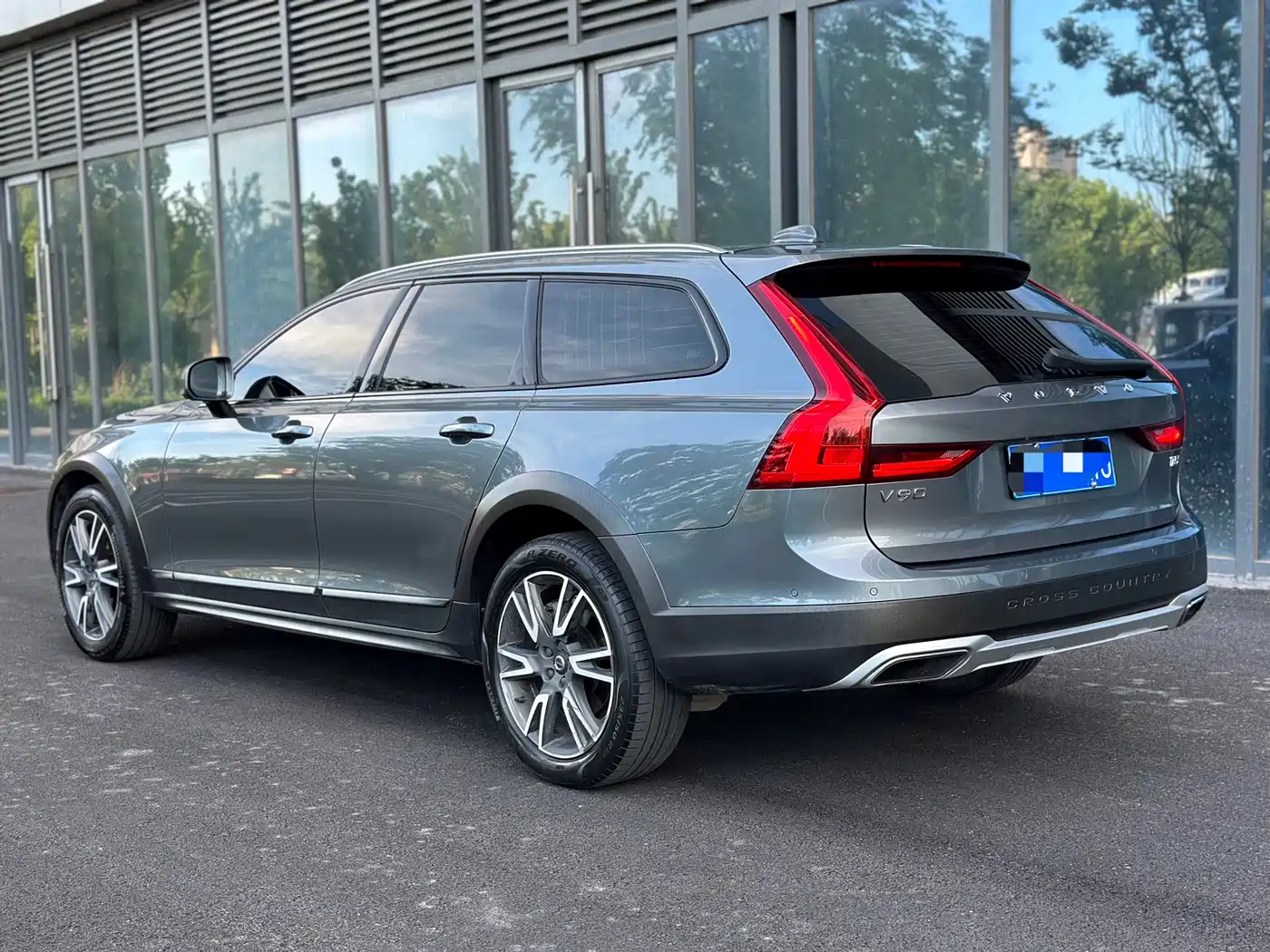 Volvo V90 2019 Cross Country T5 AWD Prestige Edition (China V) фото 3