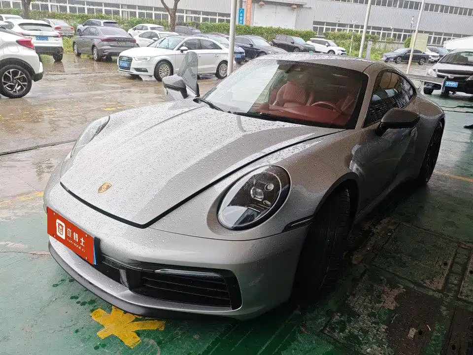 Photo 1 - Porsche 911
