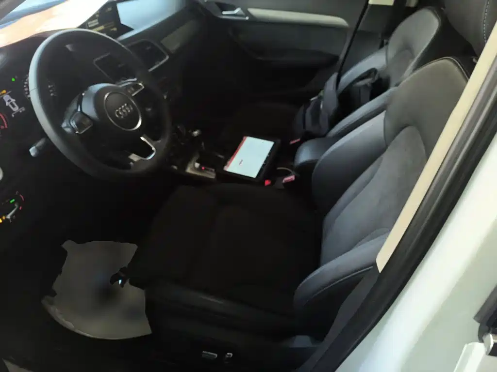 Фото 7 - Audi Q3