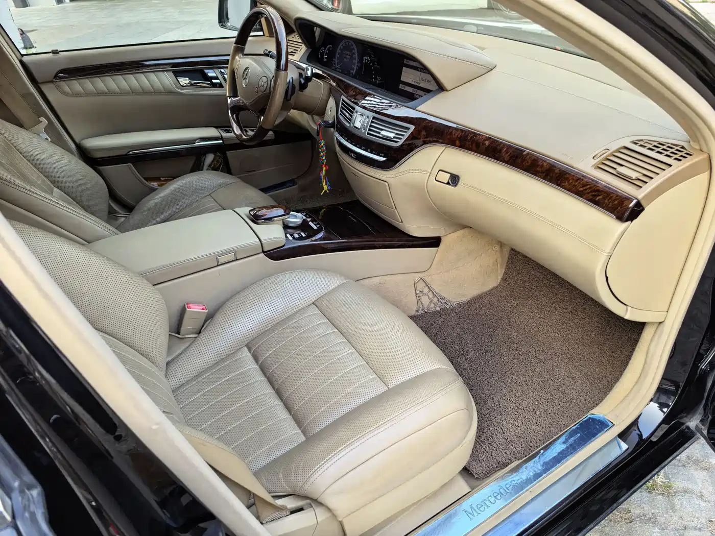 Mercedes-Benz S-Class 2010 S 600 L фото 7