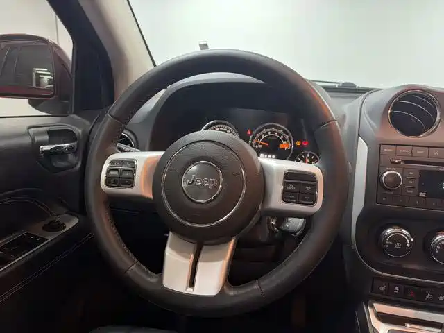 Фото 14 - Jeep Compass (Import)