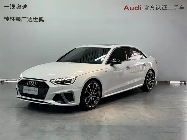 Audi A4L 2020 45 TFSI quattro Premium Dynamic — фото 1