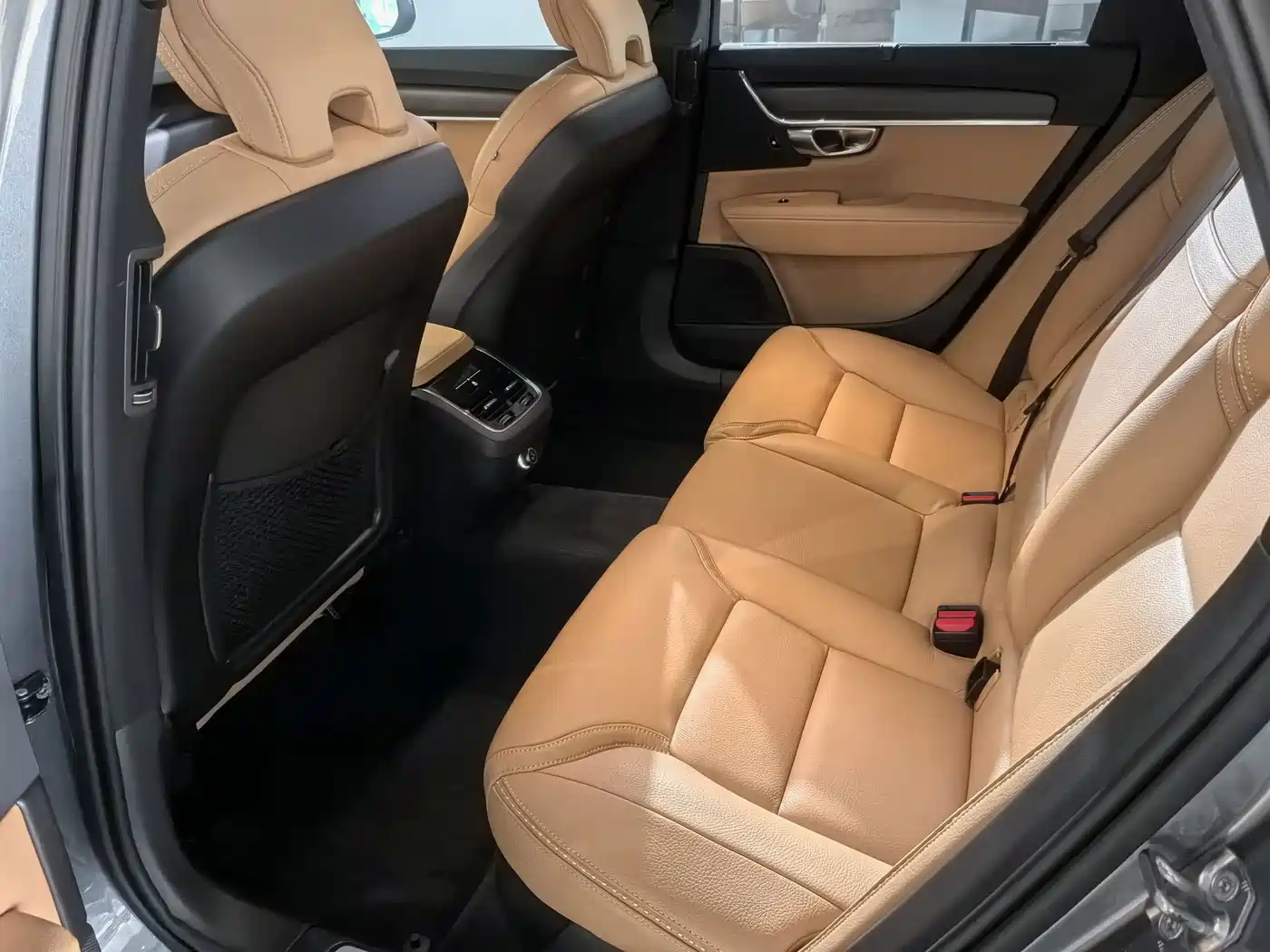 Volvo V90 2019 2019 Cross Country T5 AWD Intelligent Distance China VI