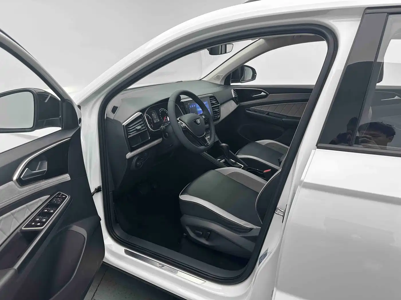 Фото 9 - Jetta VS7